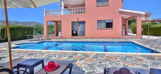 arc_1988_tn.jpg Holiday home in Paphos villa booking