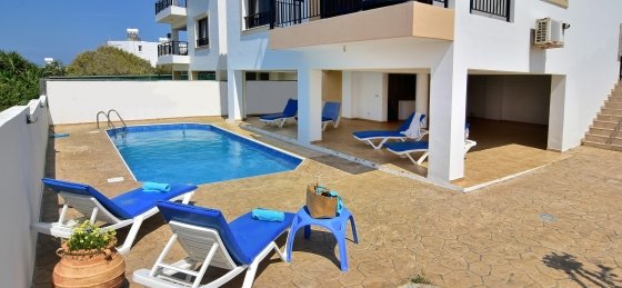 arc_2328_tn.jpg Villa in Latchi to rent