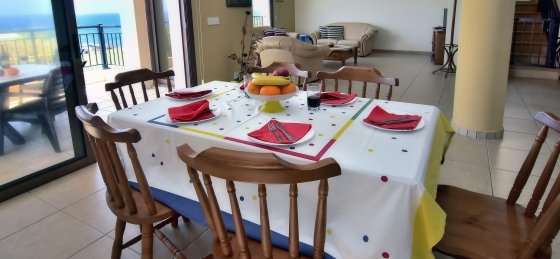 arc_2390_tn.jpg Book a villa in Latchi