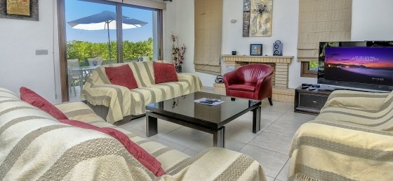 arc_3657_tn.jpg Villa holidays in Cyprus