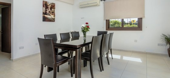 arc_3663_tn.jpg Villa holidays in Cyprus