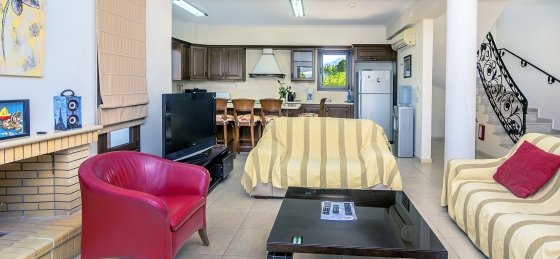 arc_3667_tn.jpg Book a villa holiday in Latchi