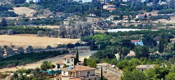 arc_6049_tn.jpg Book a villa in Latchi