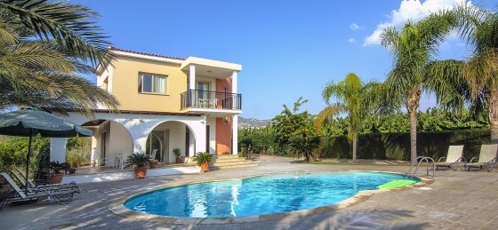 arc_7067_tn.jpg Villa holidays in Paphos