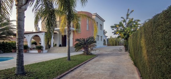 arc_7434_tn.jpg Holiday home in Cyprus villa booking