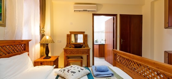 bed1_2_s.jpg Villa holidays in Latchi