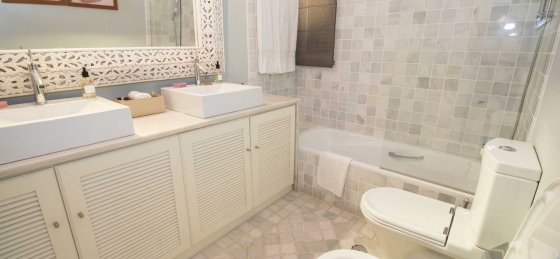 casadebanho2.jpg Holiday villas in Portugal