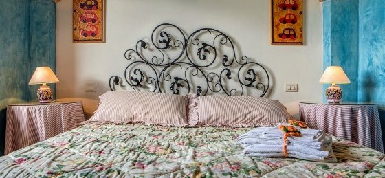 casale-roseto-interni29.jpg Villa holidays in Italy