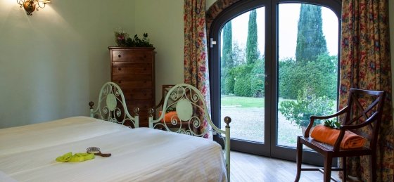 cerretello_bedroom_twin_santostefano1_lo.jpg Villa holidays in Tuscany