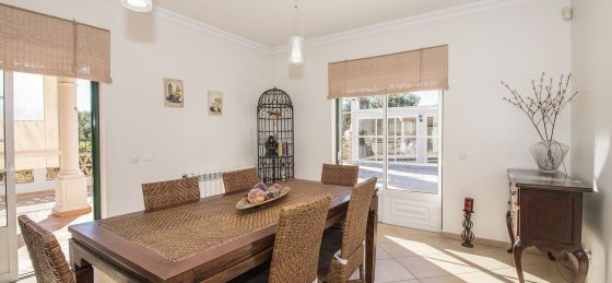 cozinha3.jpg Book a villa holiday in Vilamoura