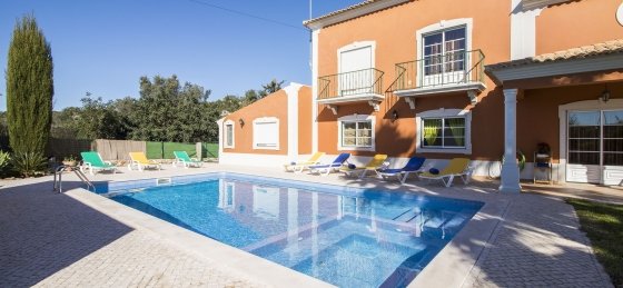 exterior12.jpg Book a villa holiday in Algarve