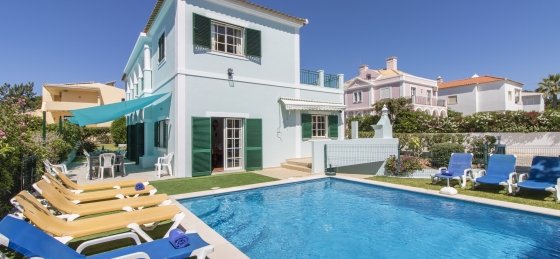exterior3.jpg Villa in Algarve to rent