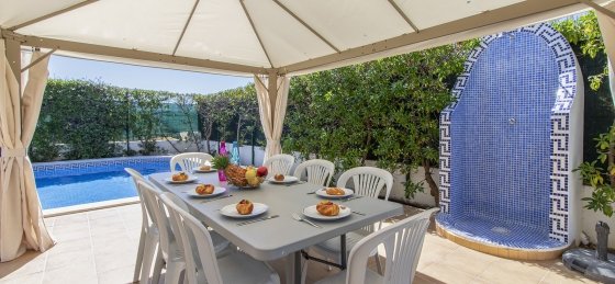 exterior5.jpg Book a villa holiday in Portugal