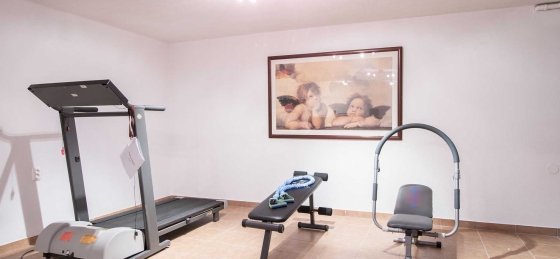 gym_cave.jpg Villa holidays in Portugal