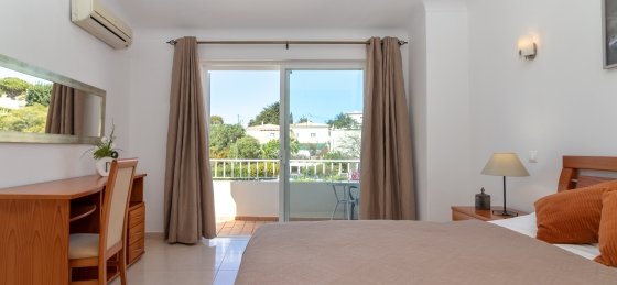 img_5680.jpg Villas in Portugal