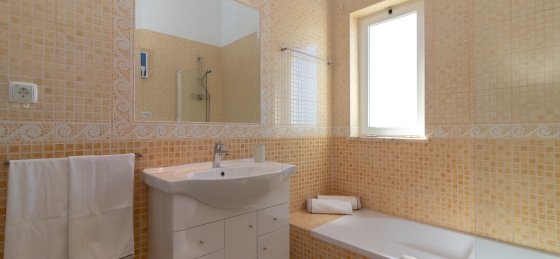 img_5690.jpg Villa in Portugal to rent