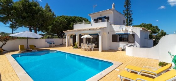 Villa in Carvoeiro to rent