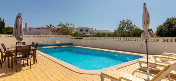 img_6025.jpg Villa rentals in Portugal