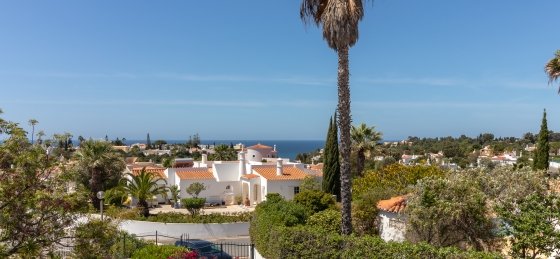 Book a villa in Algarve
