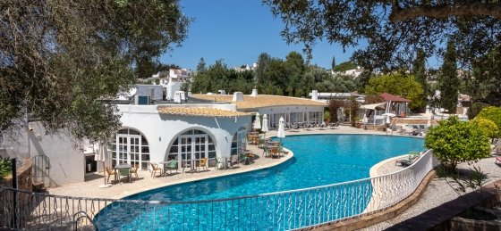 img_6098_1.jpg Book a villa in Portugal