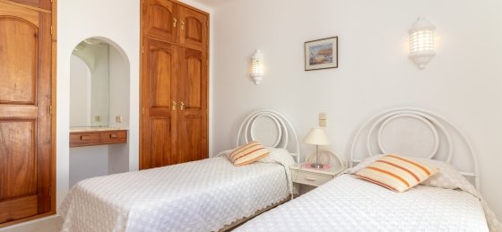 Book a villa holiday in Algarve