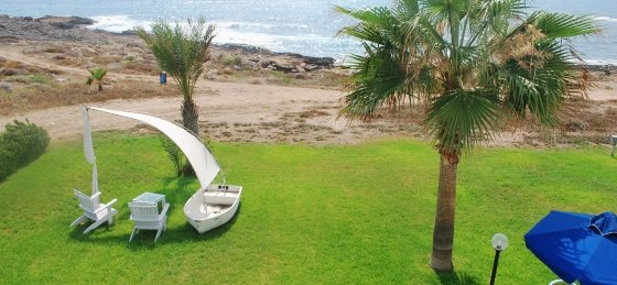 kymma_40.jpg Book a villa holiday in Coral Bay