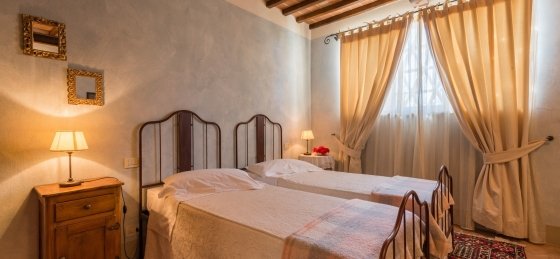 lo_017.jpg Holiday home in Italy villa booking