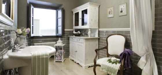 lo_01_gf_bathroom_01.jpg Holiday villas in Italy