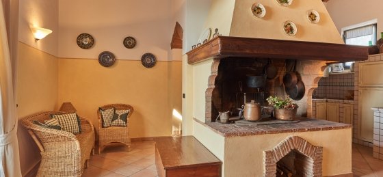 lo_036.jpg Book a villa holiday in Italy