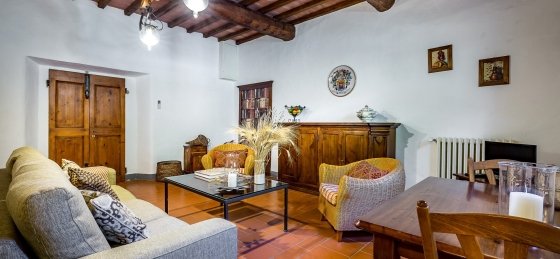 lo_200.jpg Villas in Florence