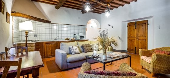 lo_201.jpg Book a villa in Italy