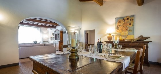 lo_233.jpg Book a villa in Tuscany