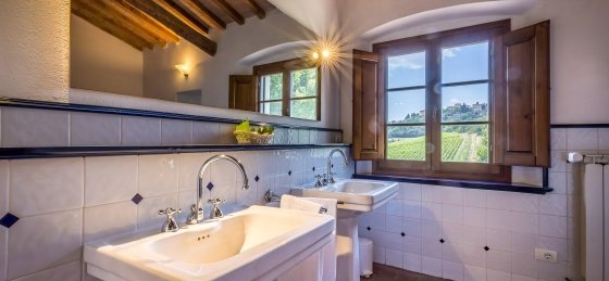 lo_280.jpg Villas in Tuscany