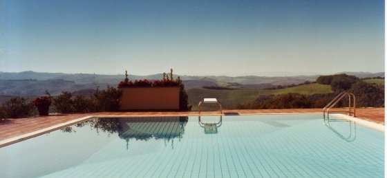 lo_cerretello_pool_infinity_view.jpg Villas in Florence