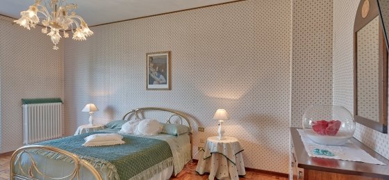 lo_dsc1632.jpg Book a villa holiday in Italy