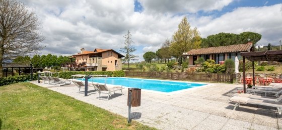 lo_en3a2214-hdr.jpg Villa holidays in Arezzo