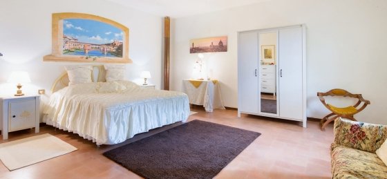 lo_img_4287-modifica.jpg Villas in Italy