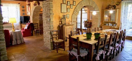 lo_img_6284.jpg Holiday villas in Umbria