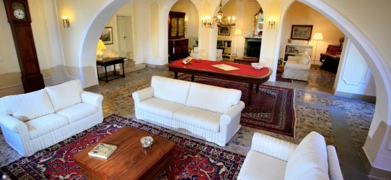 lo_mg_6353-edit.jpg Holiday villas in Italy