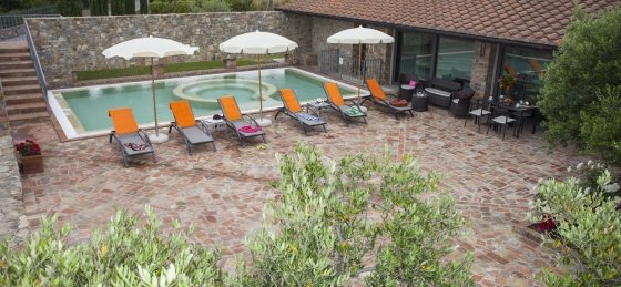 lo_montaione-italy-villalatabaccaia-ext3.jpg Villa in Tuscany to rent