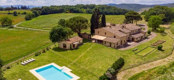 lo_pietro_11_of_61.jpg Villas in Italy