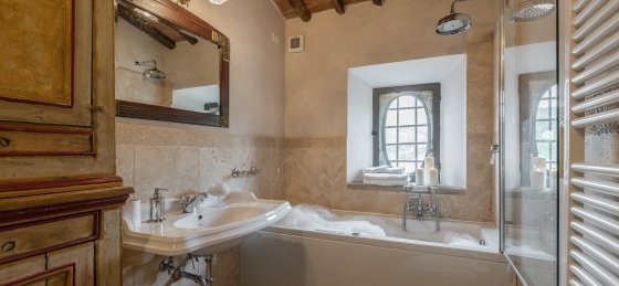 lo_villa_dellangelo-69.jpg Book a villa holiday in Italy