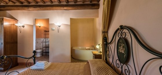 lo_villa_il_roseto_24.jpg Villa rentals in Tuscany