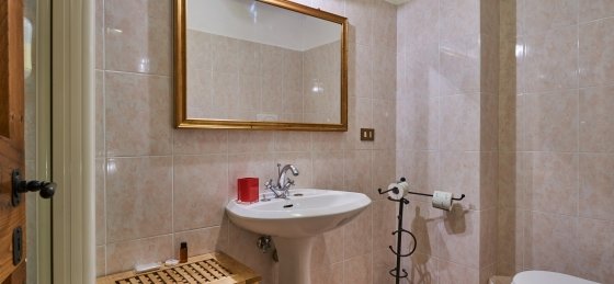 lo_villa_il_roseto_50.jpg Book a villa in Arezzo