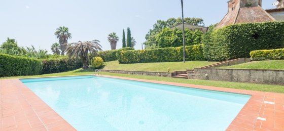 Villa rentals in Pisa