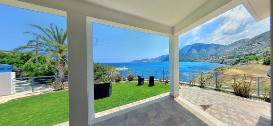 n72_4700_tn.jpg Book a villa in Latchi