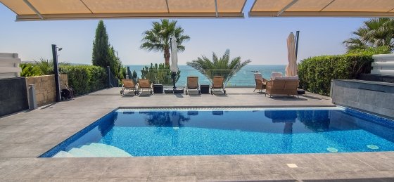 n75_6059_tn.jpg Book a villa in Cyprus