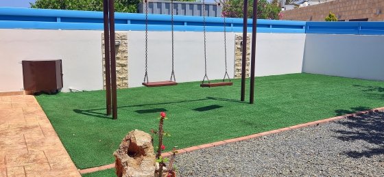 n75_6383_tn.jpg Book a villa in Cyprus