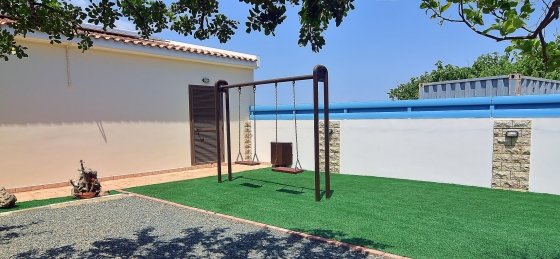 n75_6385_tn.jpg Villa holidays in Latchi