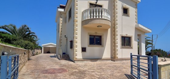 n75_6415_tn.jpg Holiday home in Cyprus villa booking